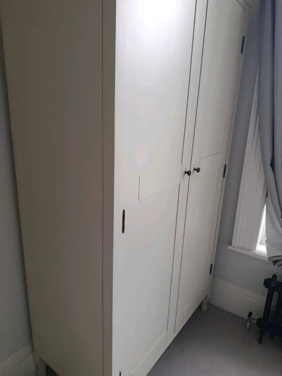 Laura Ashley White 2-Door Wardrobe / Armoire – Exc - Image 3