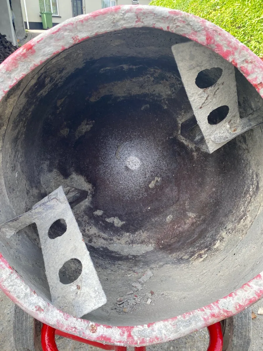 Cement mixer - Image 4