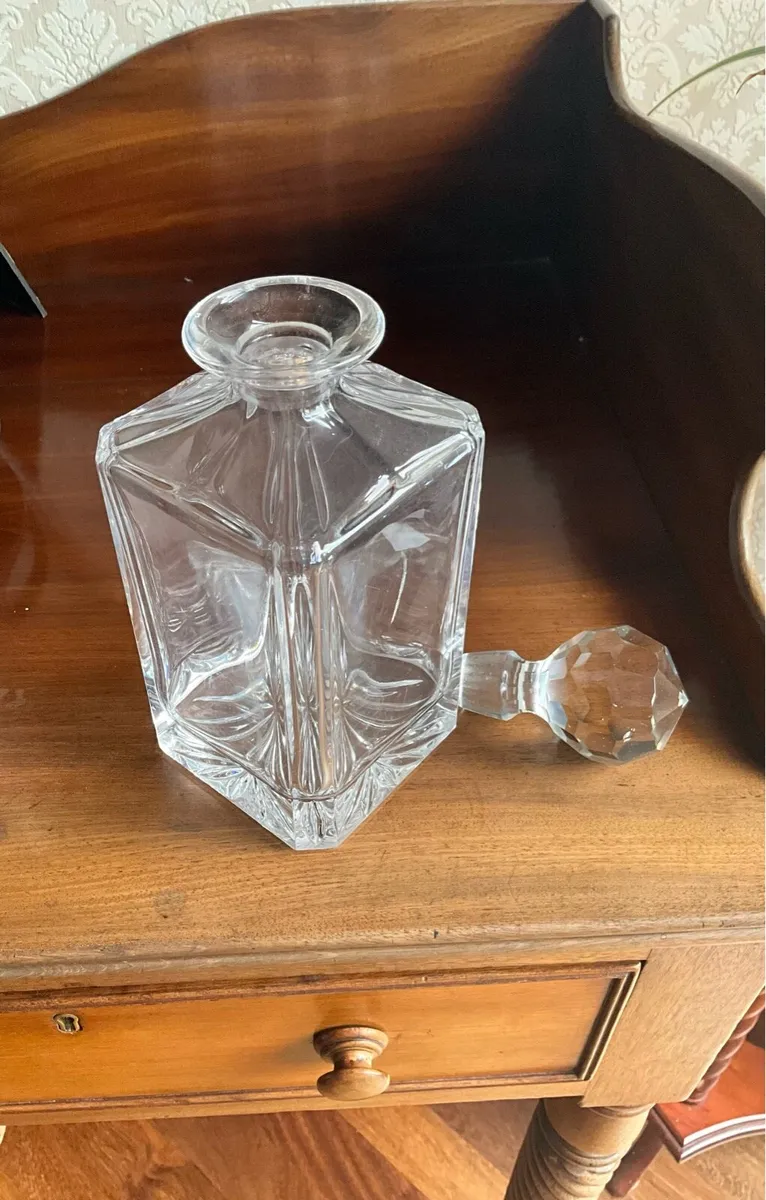 Cut Crystal Whiskey Decanter - Image 3