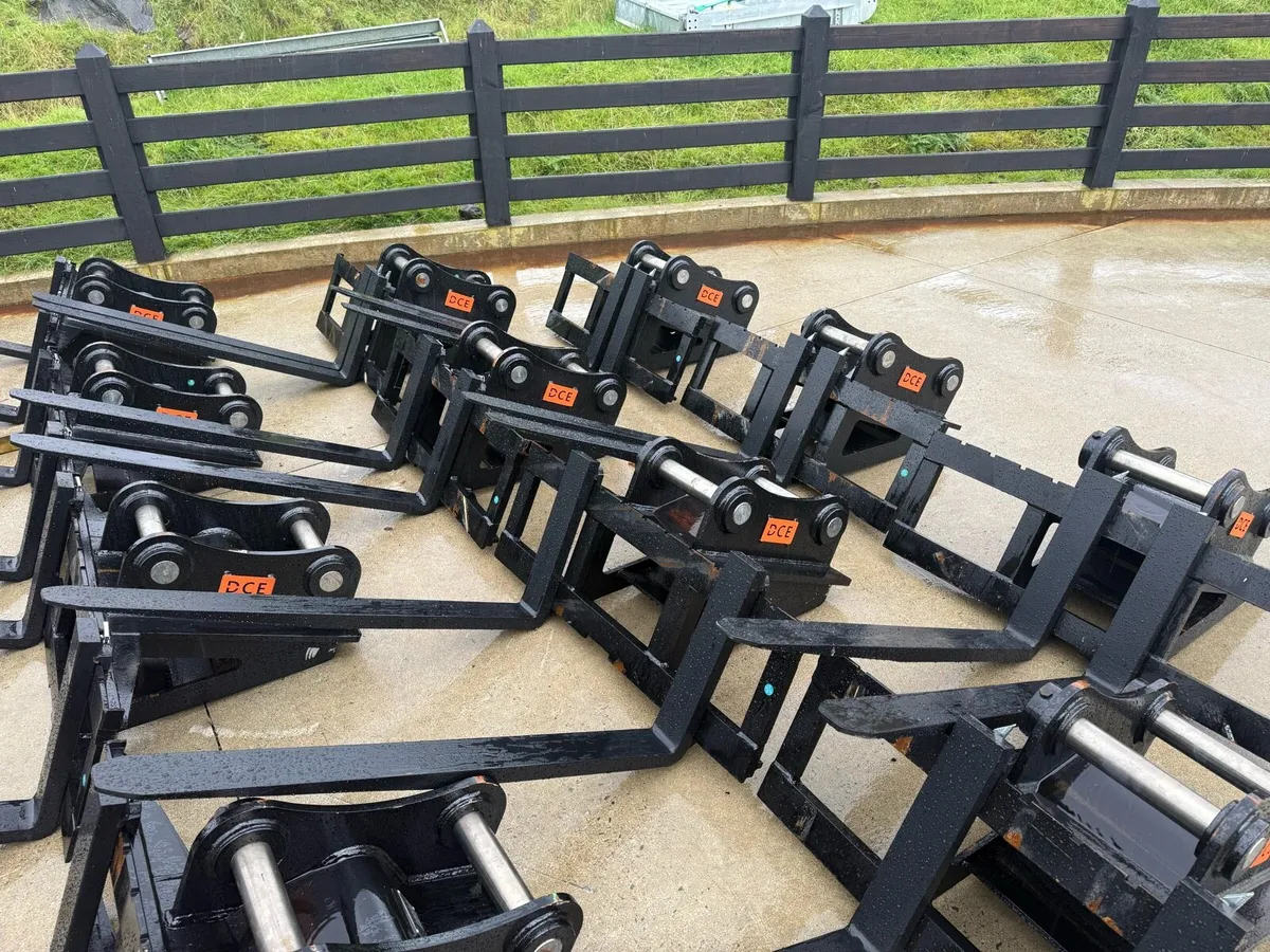 New 13 ton DCE excavator forks - Image 2