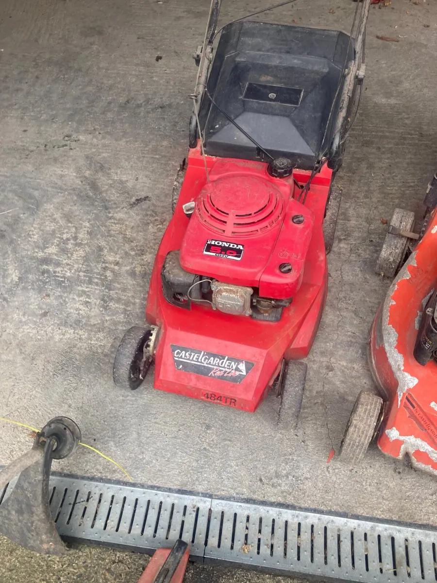 Lawnmowers - Image 3