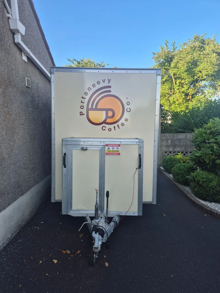 Coffee Trailer with Dual Gas/Electric Coffee Machi - Image 4