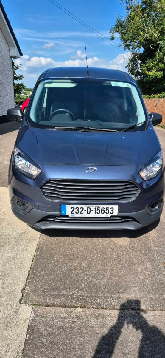 2023 Ford Transit Courier - Image 1