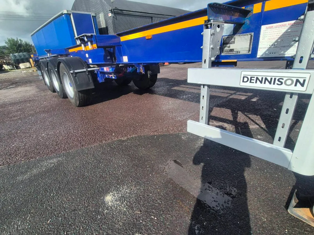 Trailers - Image 4