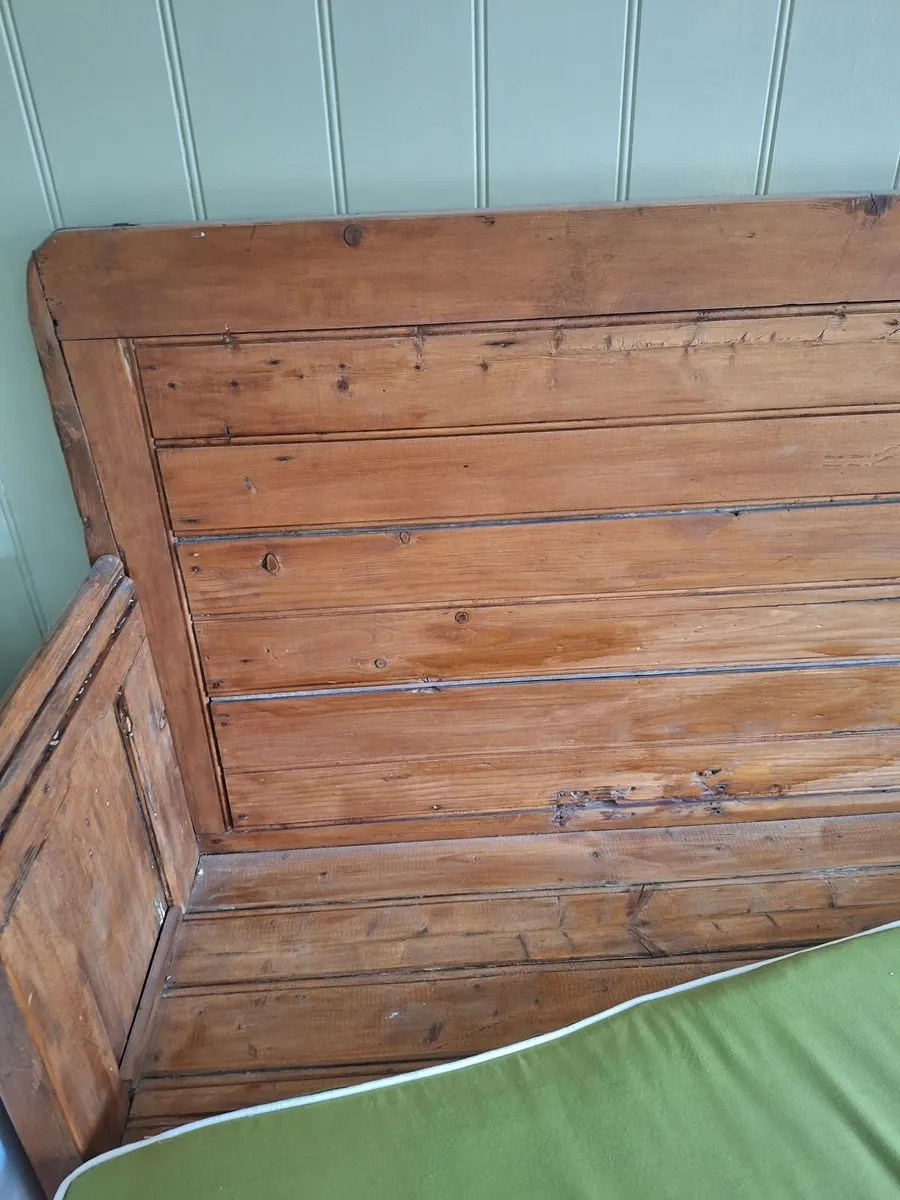 Bench - Image 2