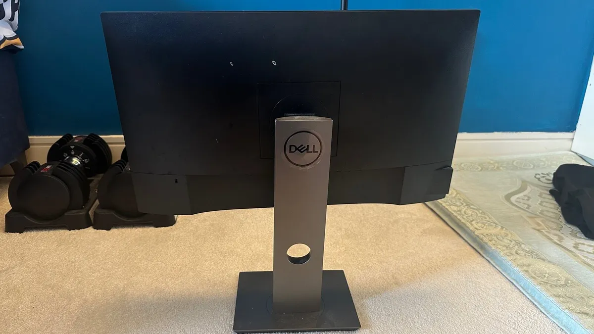 Dell 24” Monitor 60Hz 1080p - Image 2
