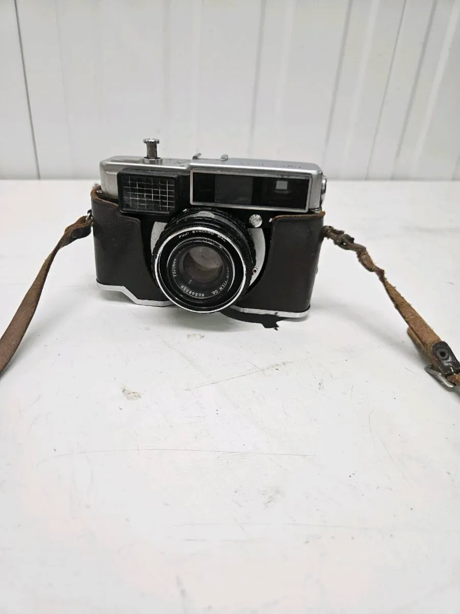 Fujica 35- EE camera - Image 1