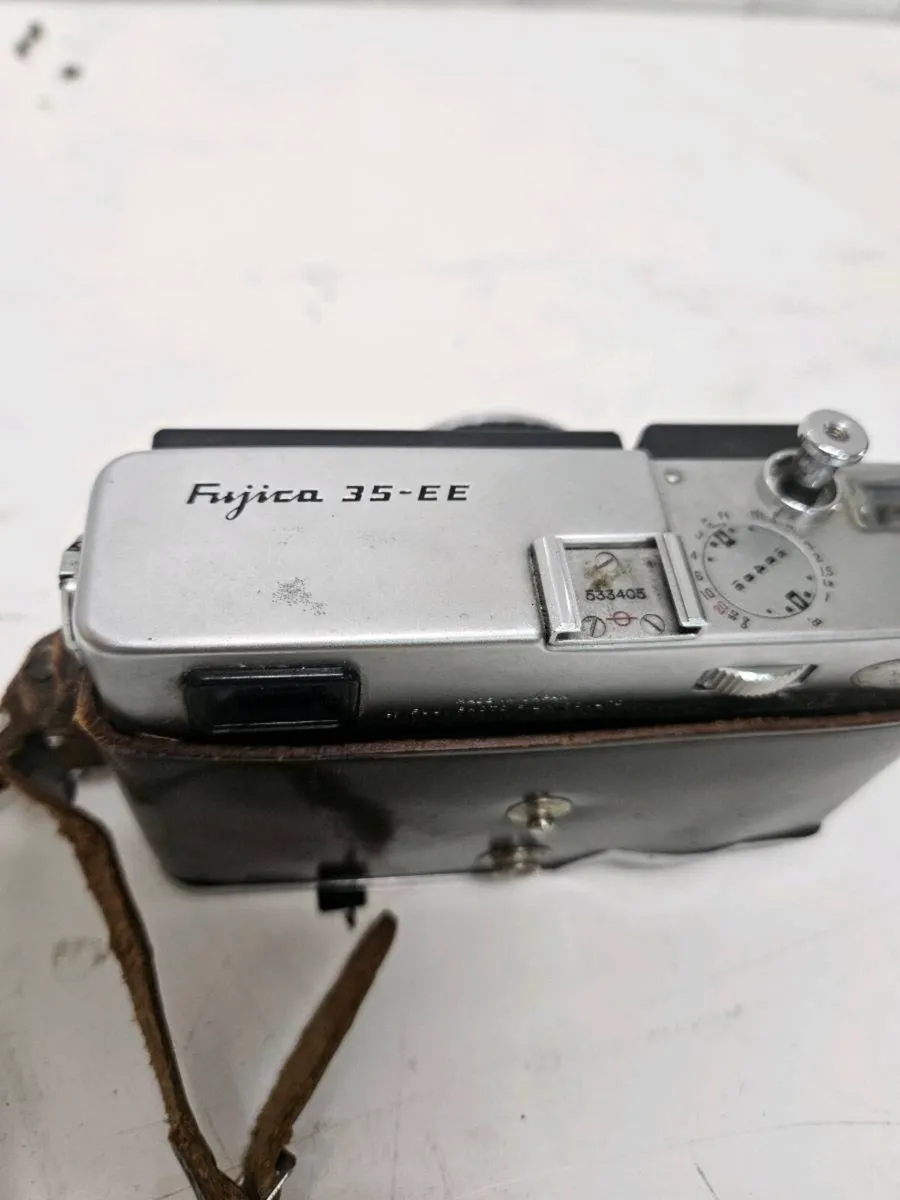 Fujica 35- EE camera - Image 3