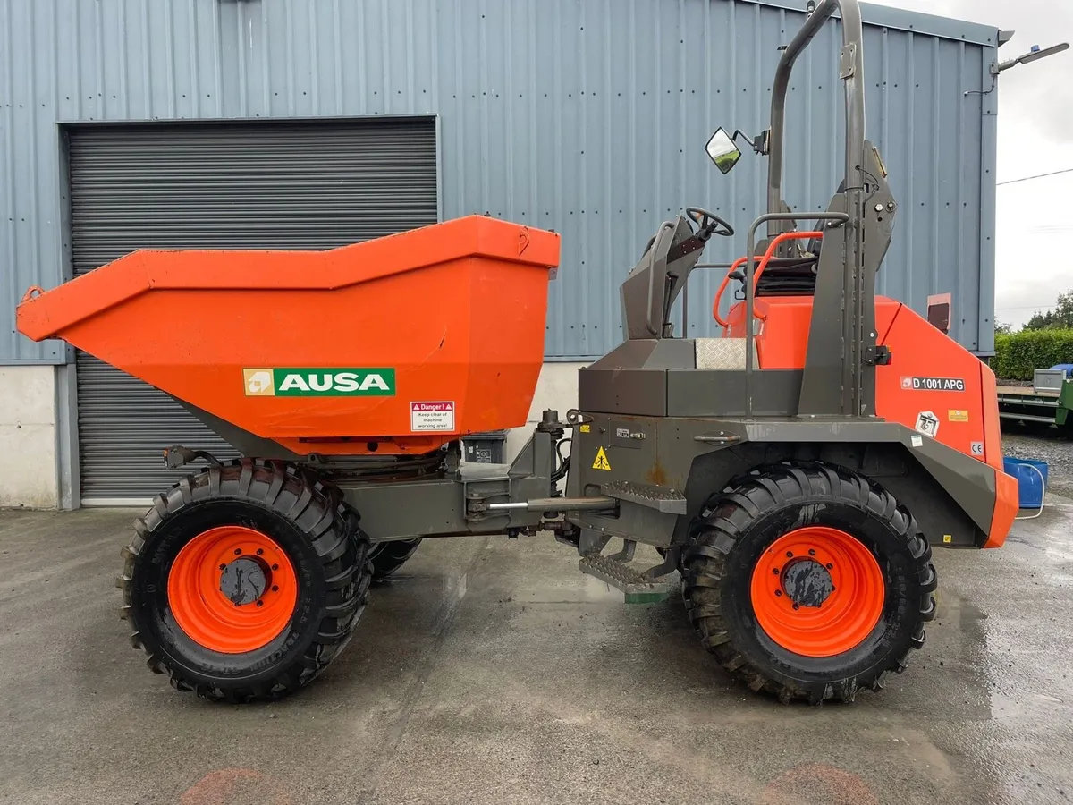 Ausa 10 ton dumper - Image 1