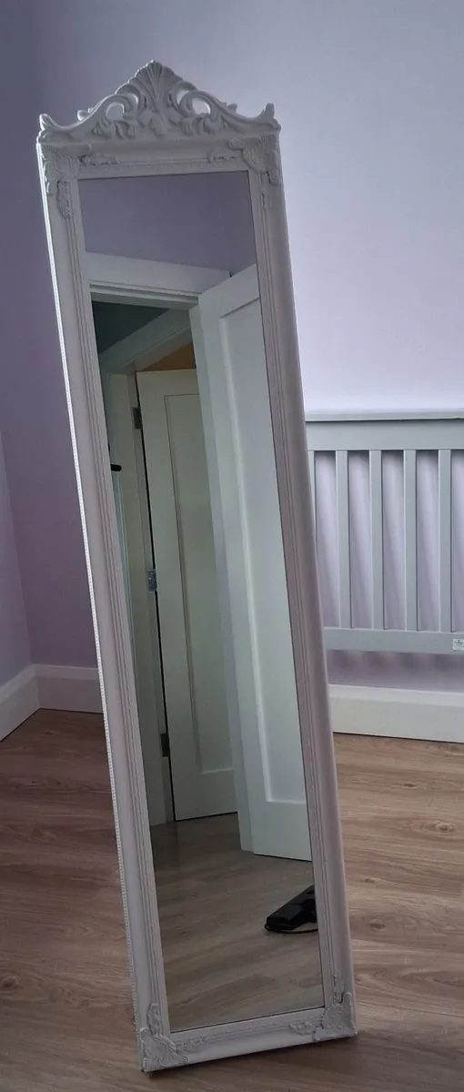 Mirror - Free Standing or Hang Up - Image 1