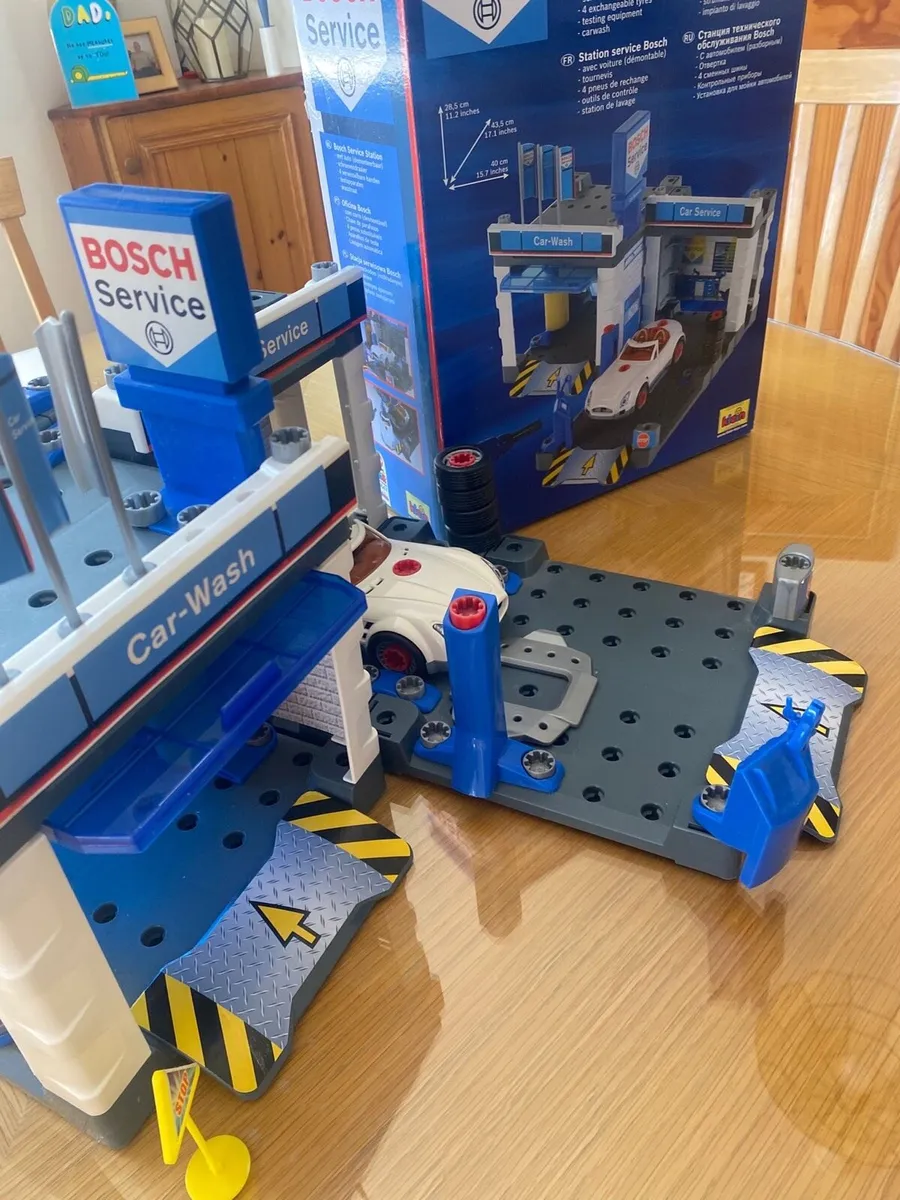 Bosch Service Garage - Image 2