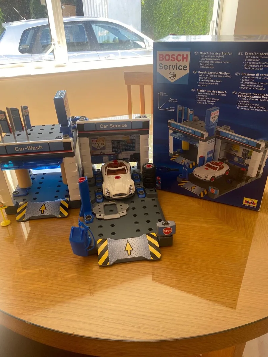 Bosch Service Garage - Image 4