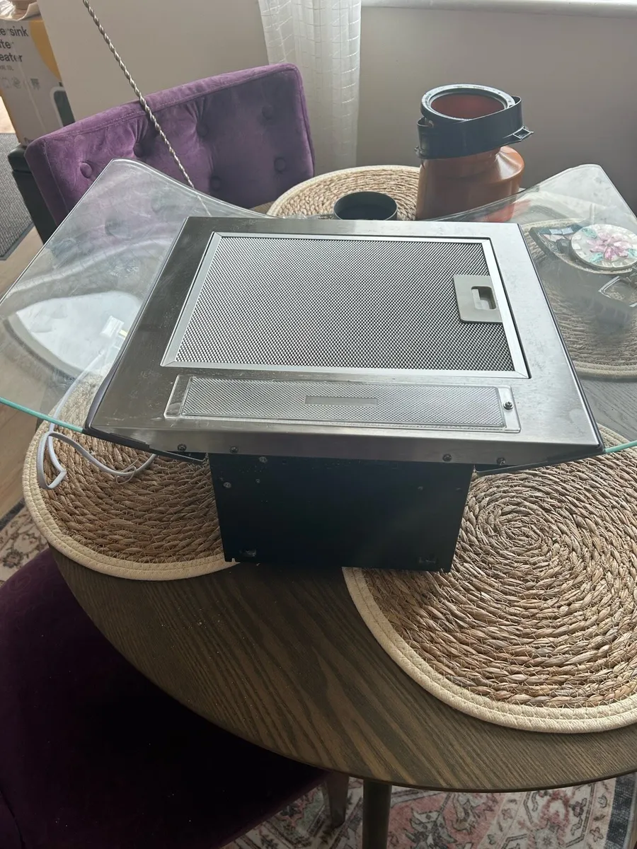 Cooker extractor 60 cm - Image 1