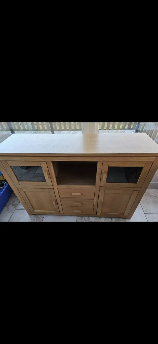 Oak sideboard - Image 2