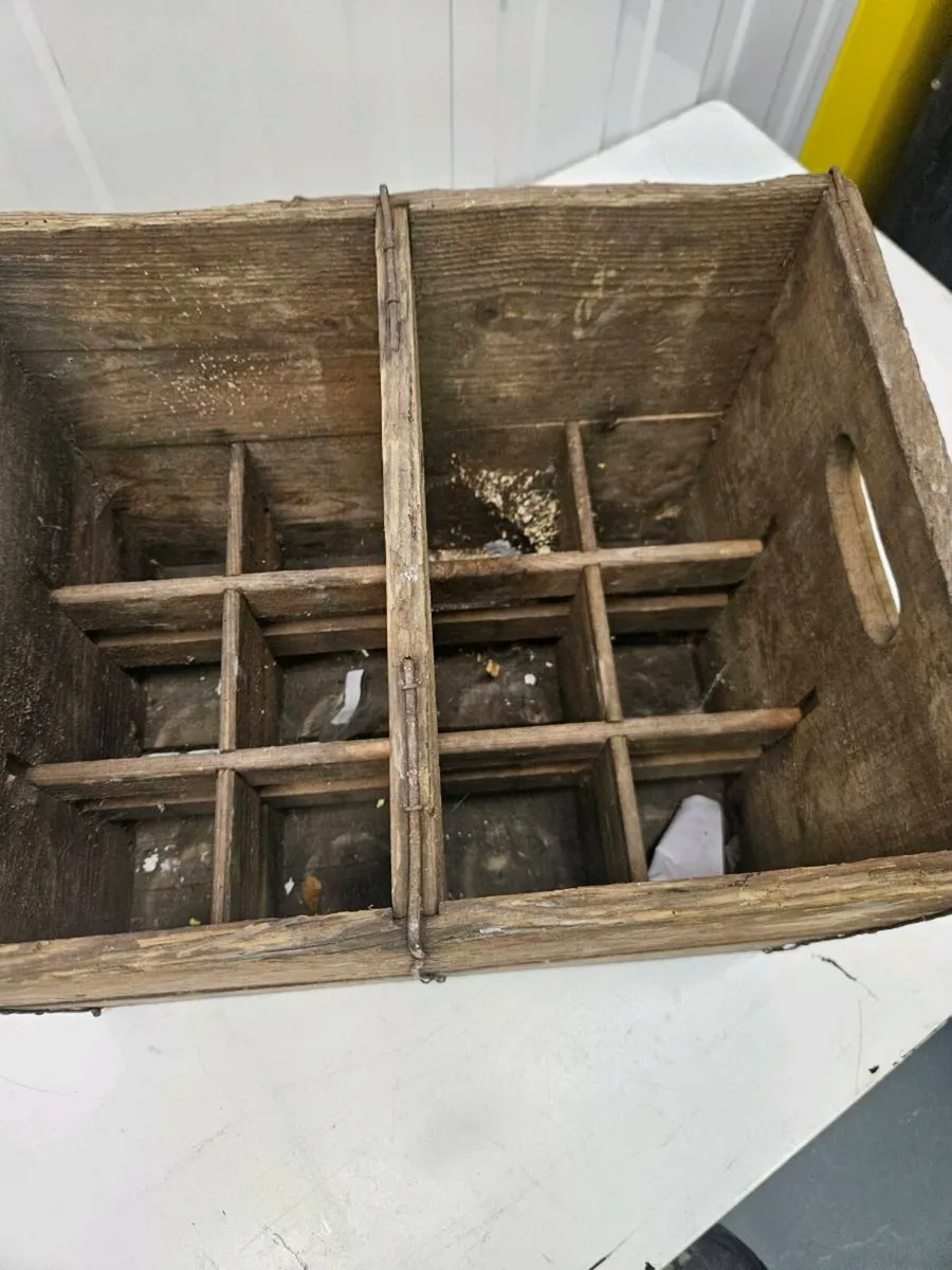 Antique pine c9rona box - Image 2