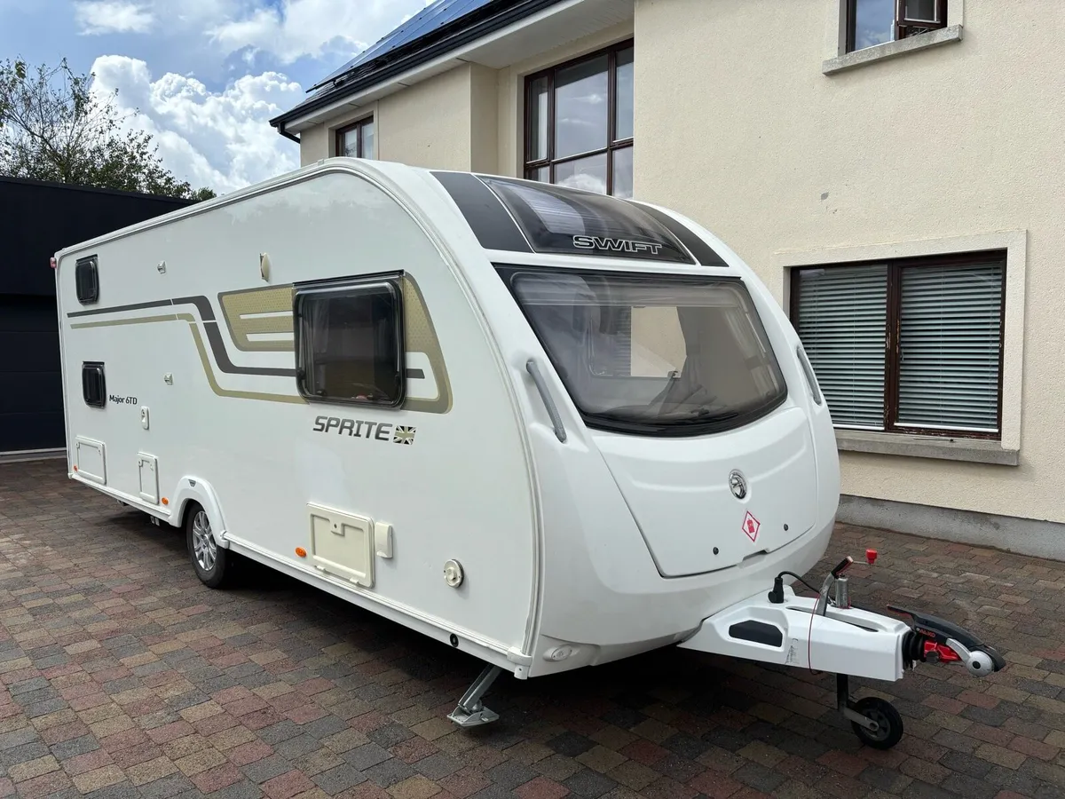 Sprite Major 6TD 6 berth Caravan - Image 2