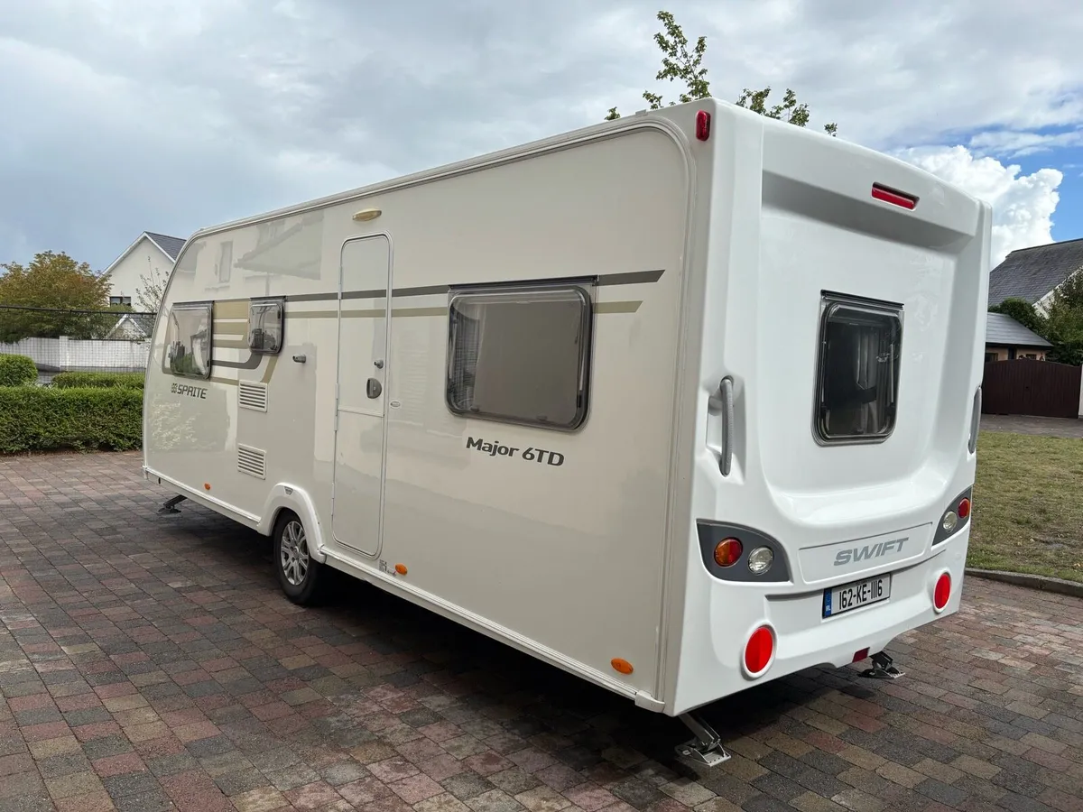 Sprite Major 6TD 6 berth Caravan - Image 3