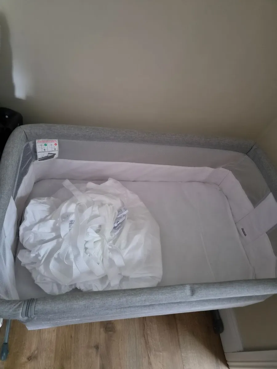 Next to me cot (aldi) - Image 3