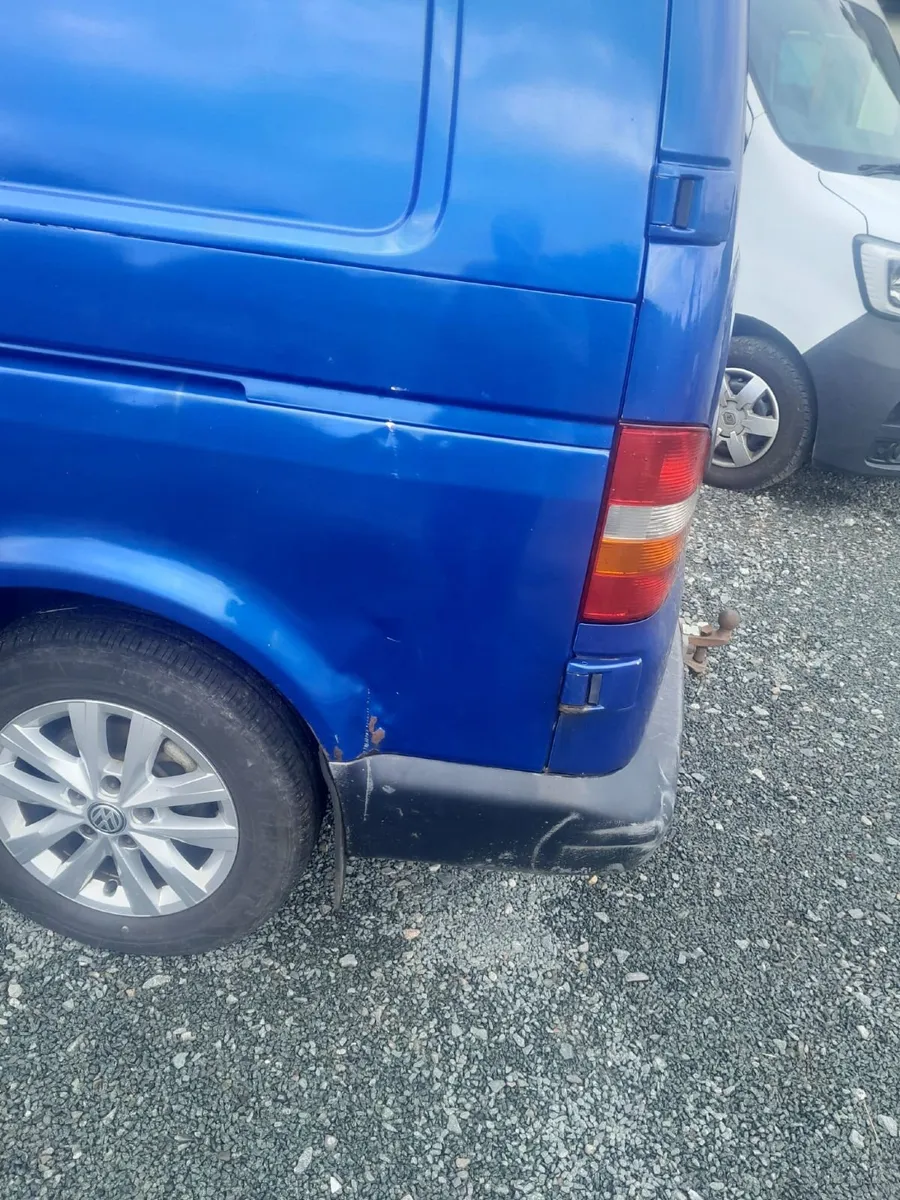 Volkswagen Transporter 2006 - Image 3
