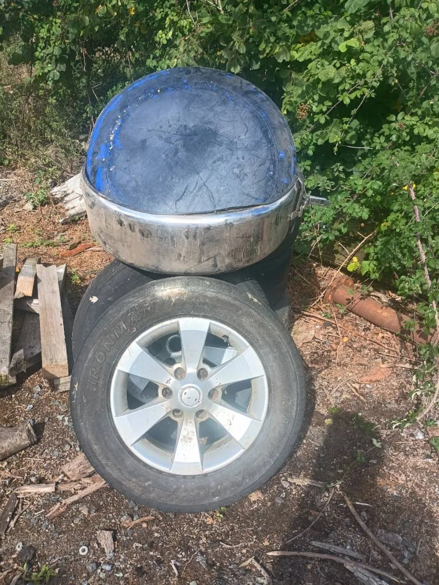 5 Jeep wheels + wheel cover - Image 3