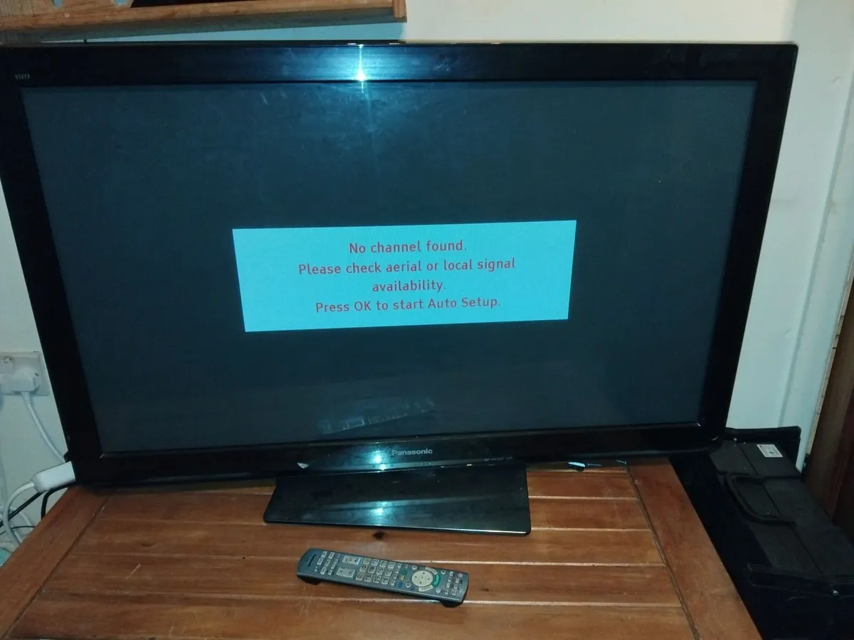 Flat screen tv - Image 4