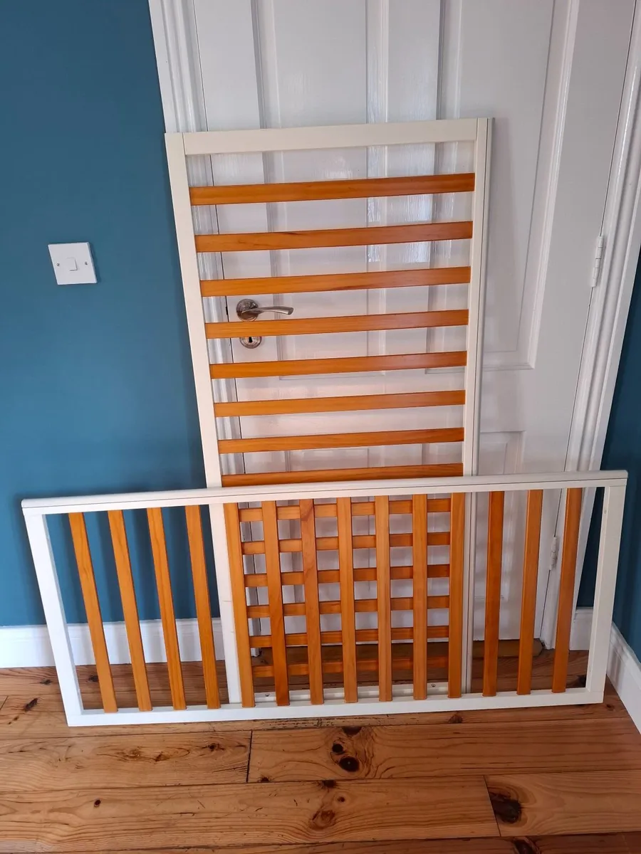 Childs Bed - Image 4