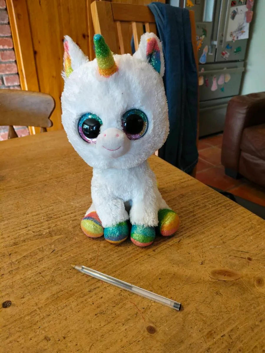 This is a Ty Beanie Boos Pixy the White Unicorn pl - Image 4