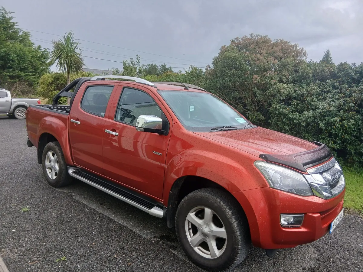 Isuzu D-Max 2015 - Image 1