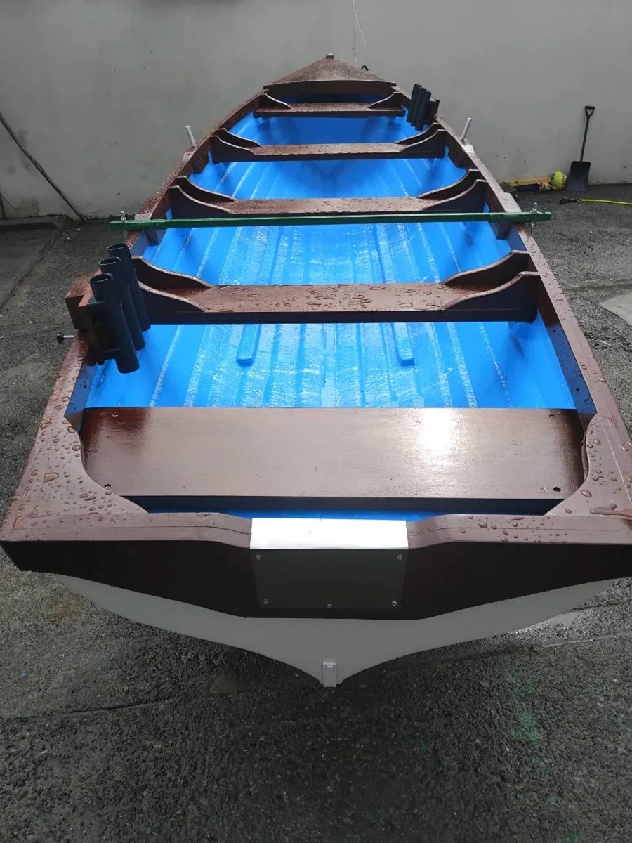 19ft LAKE BOAT ,TRAILER ,& ENGINE - Image 3