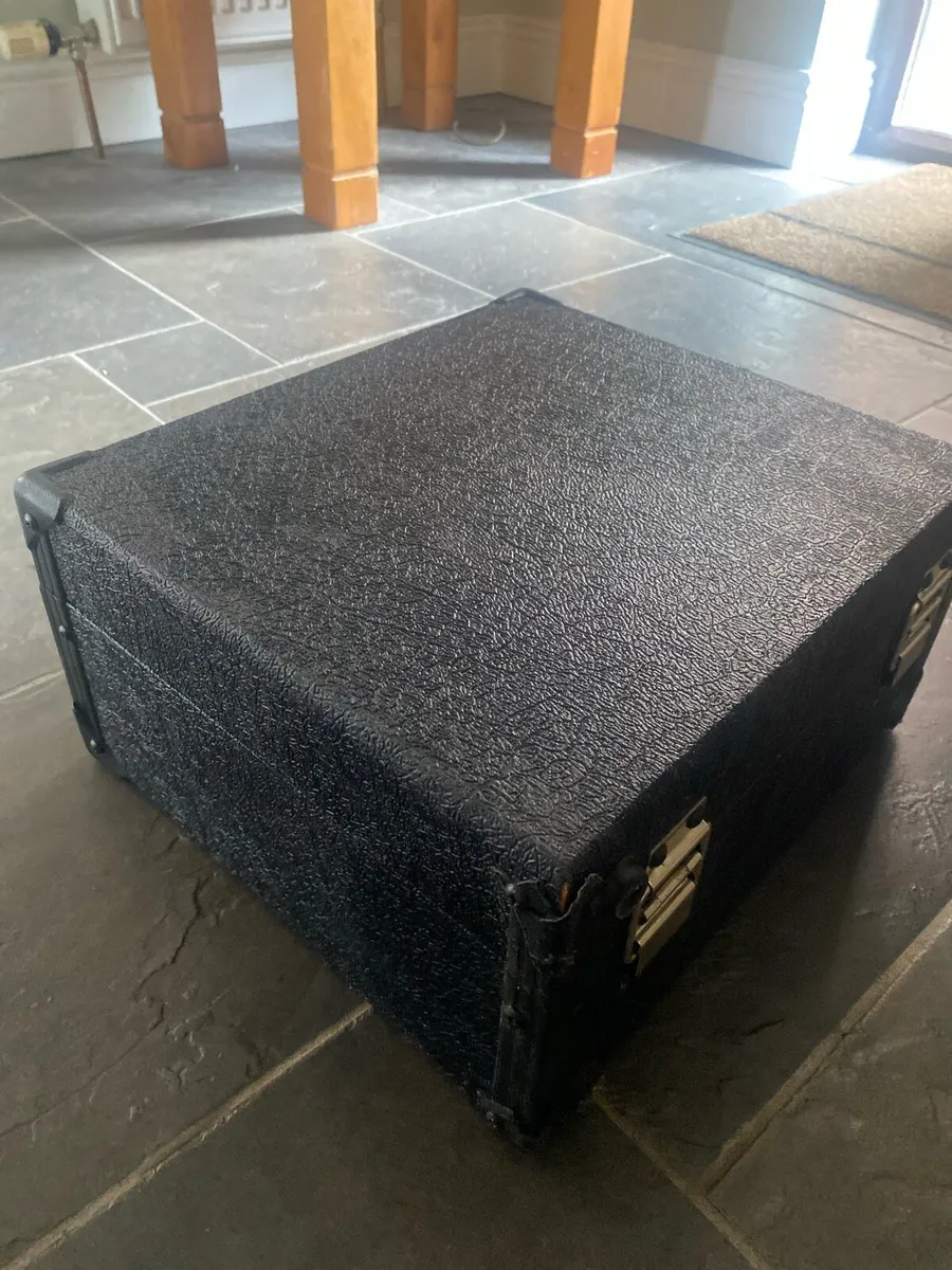 Black dot Accordion - Image 3