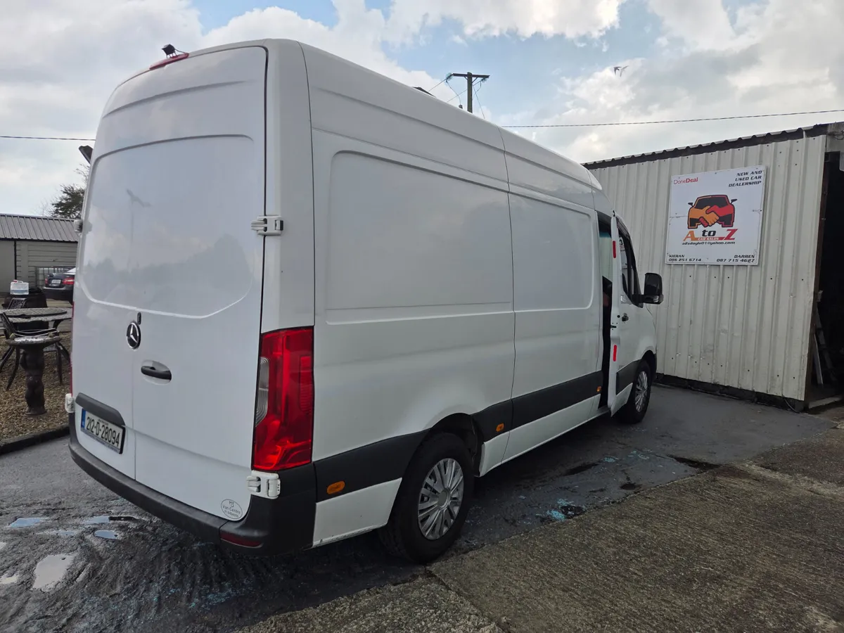 Mercedes-Benz Sprinter 2021 - Image 4