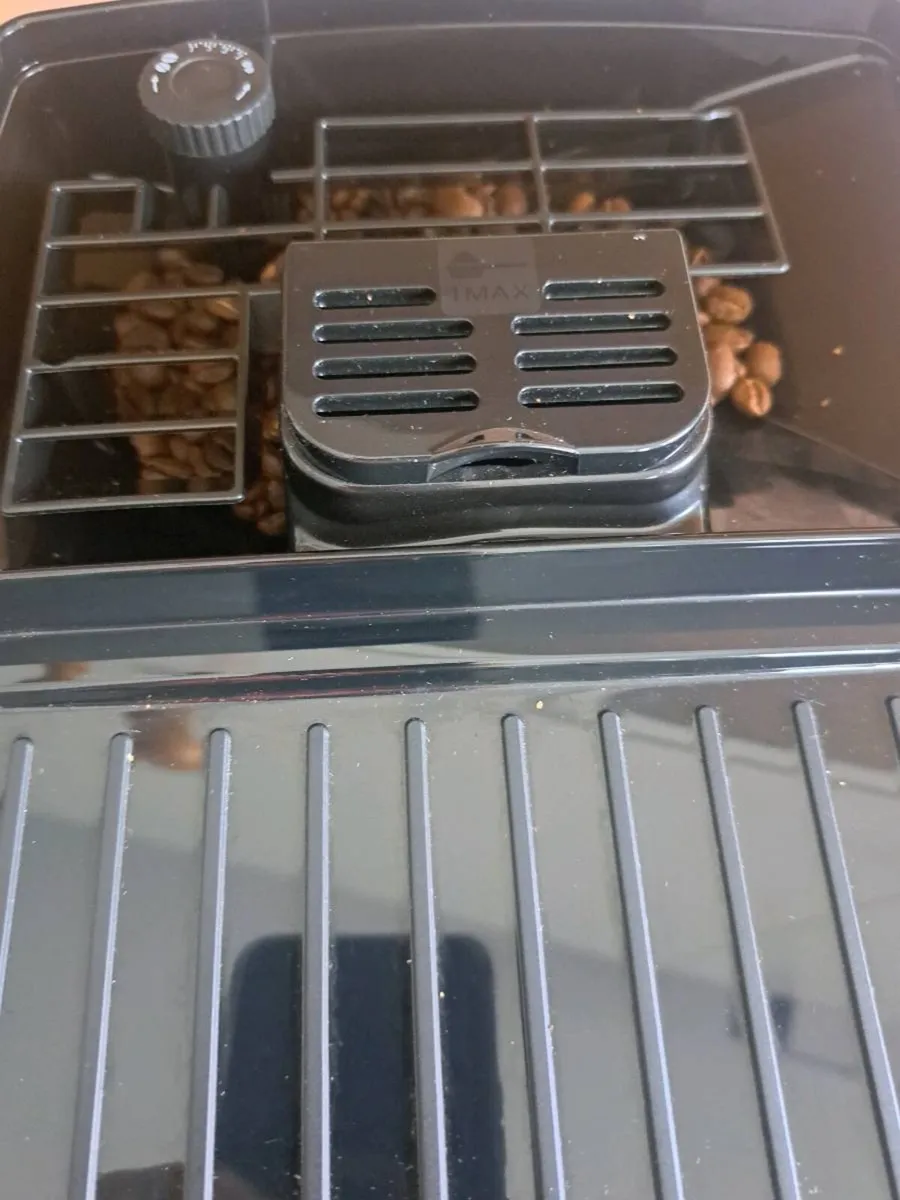 Coffee machine. DeLonghi Magnifica Start - Image 4