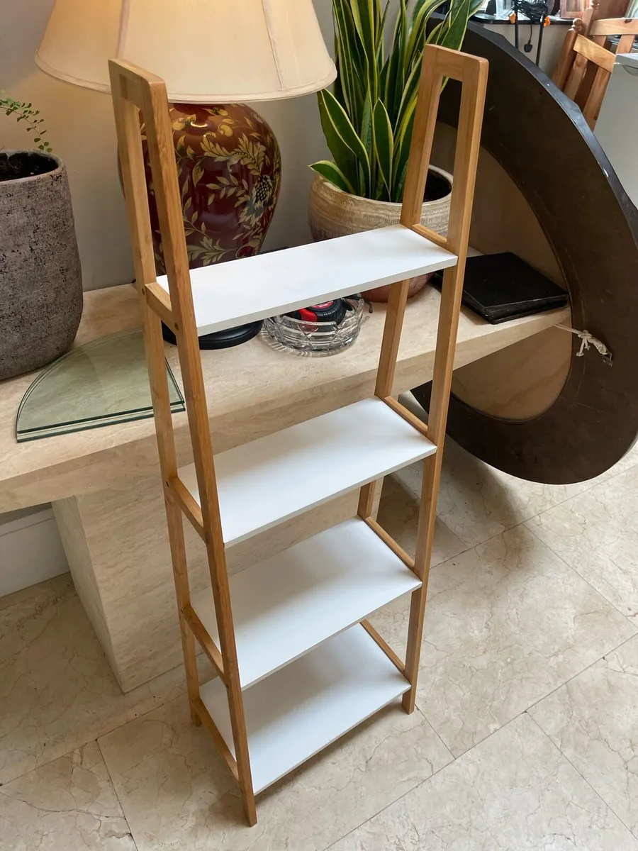 Beautiful 4 Shelf Display Unit - Bookcase -Deliver - Image 1