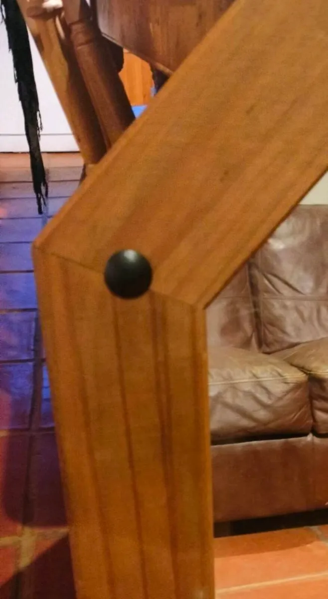 Large pine mirror decorated with black studs 
€45 - Image 3