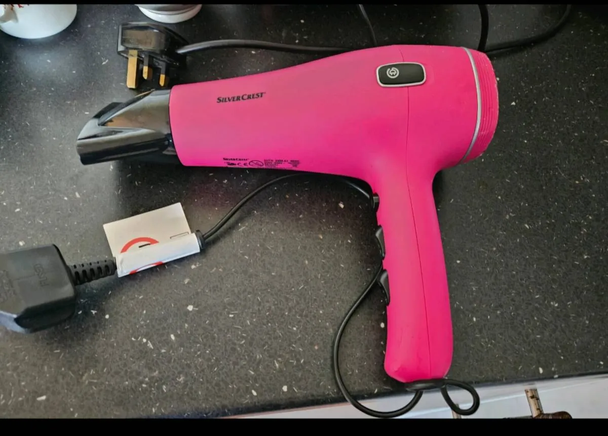 Bundle of Hairdryers Straighteners etc - Image 2