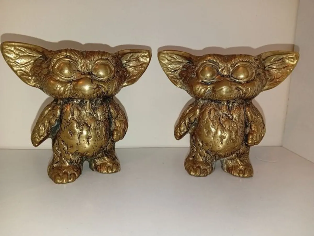 Gremlin sculptures / 2 x Gizmo figurines / statues - Image 1