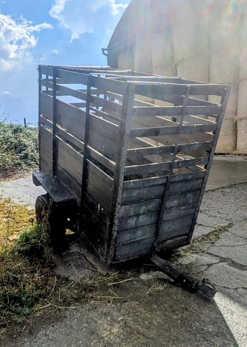 Livestock trailer - Image 1