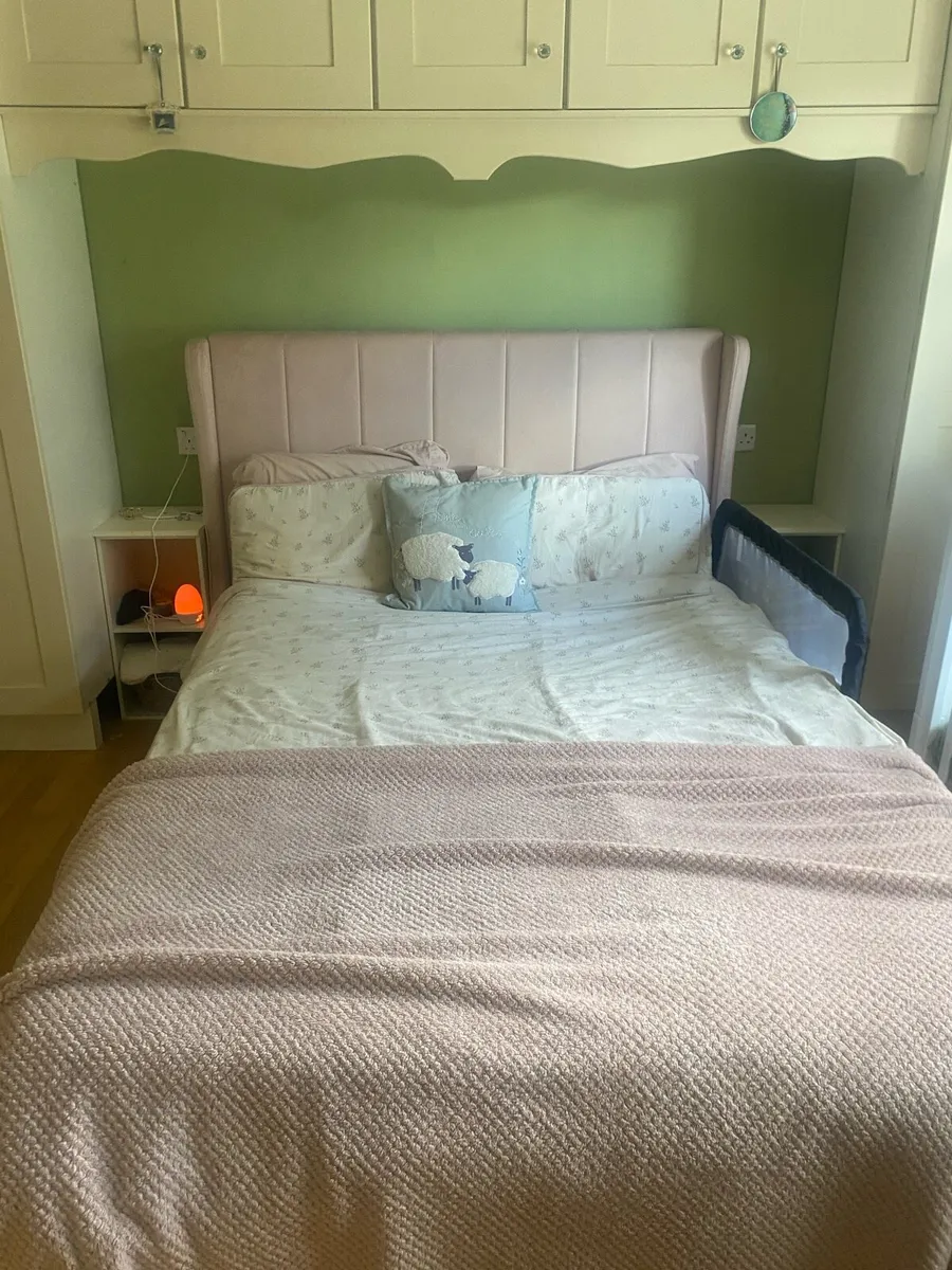 Pink ottoman bed - Image 3