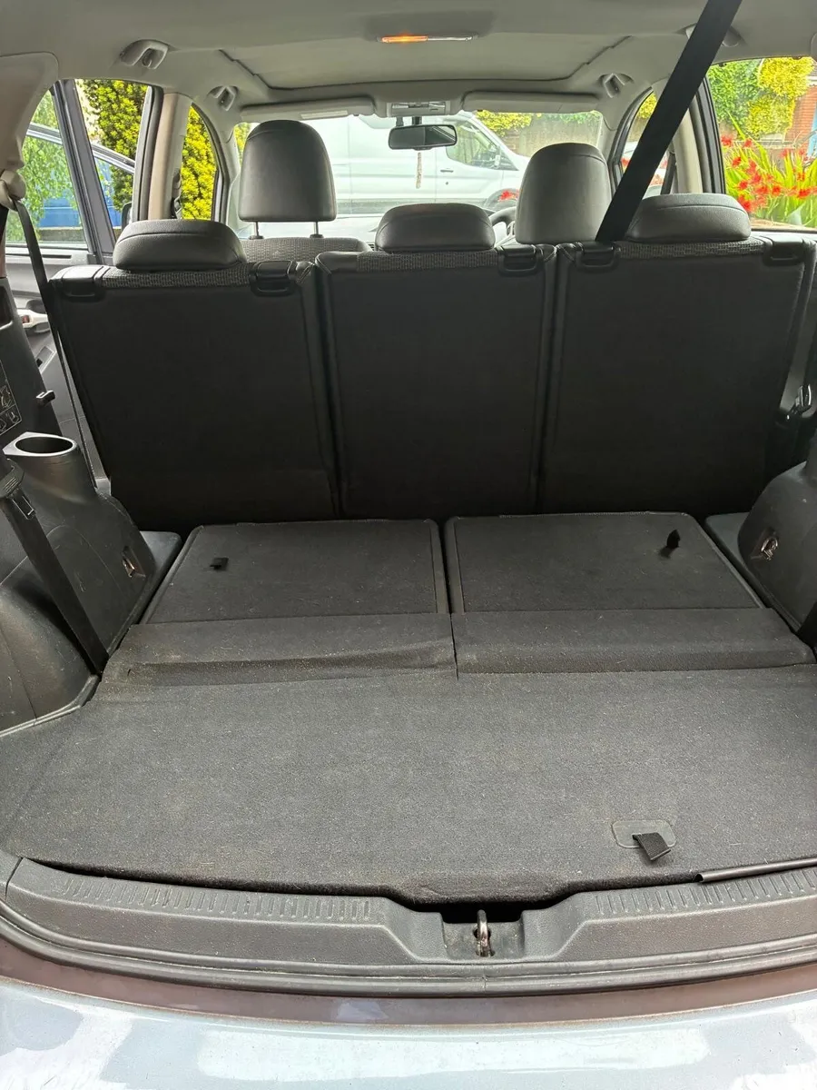 Toyota Verso 2012 - Image 2