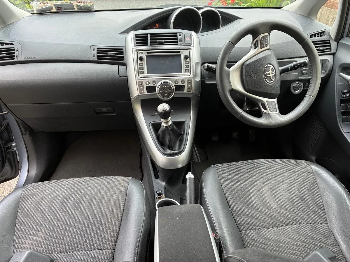 Toyota Verso 2012 - Image 4