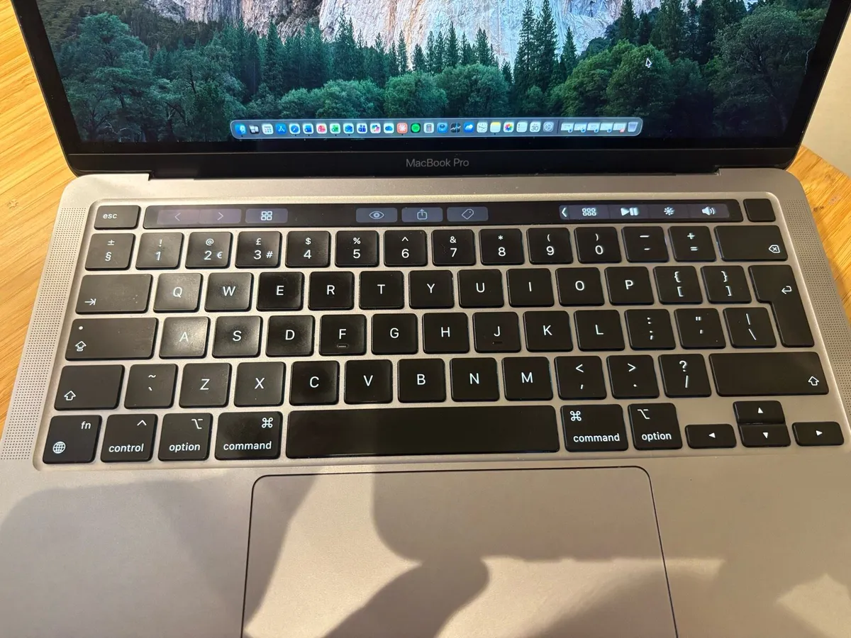 MacBook Pro M1 13” 2020 - Image 3
