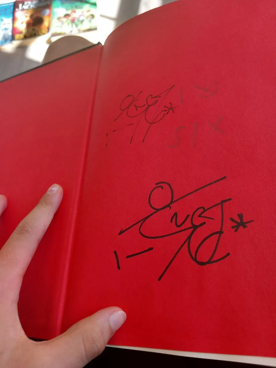 Skullduggery Book With Derek Landys Signature - Image 1