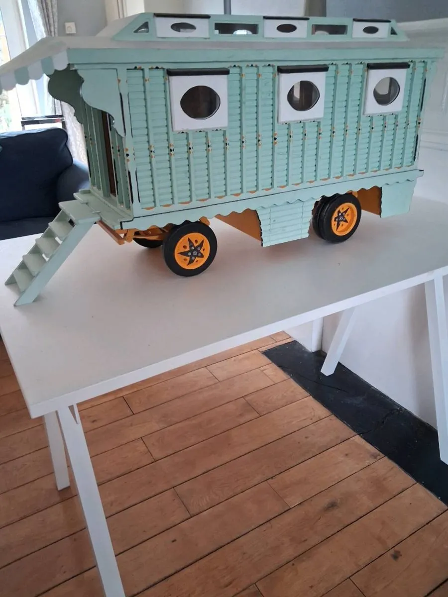 Model of showmans wagon - Image 4
