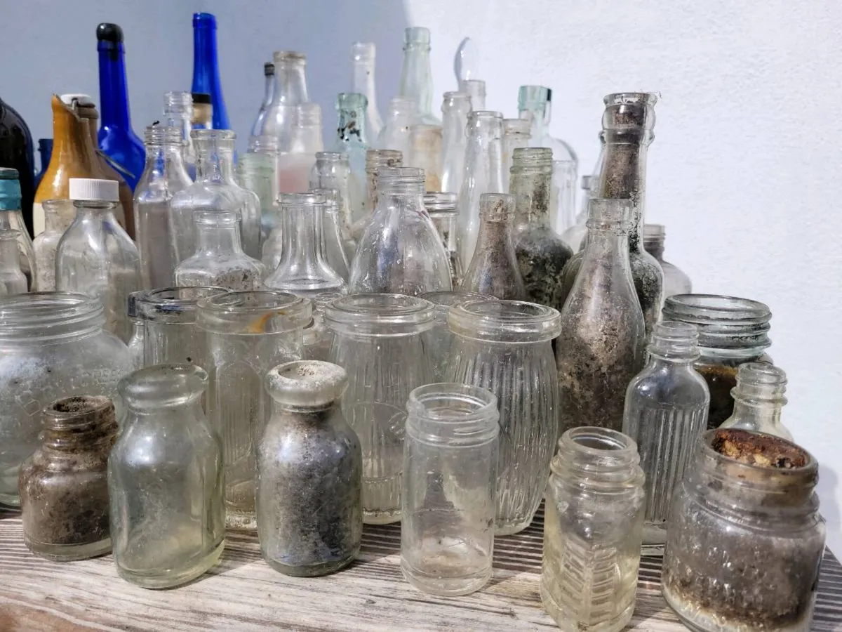 Glass bottles for sale - Image 3