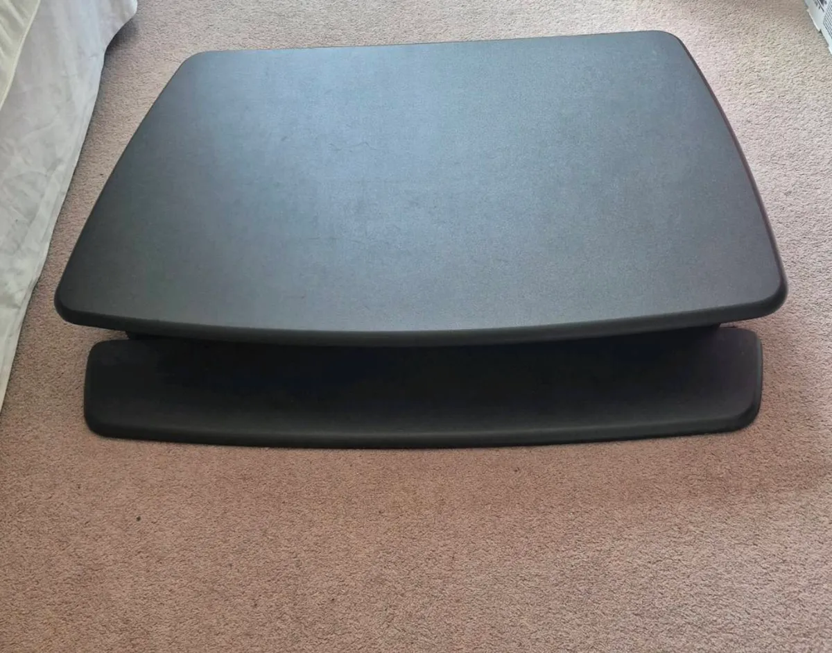Computer / Standing Desk - Image 1