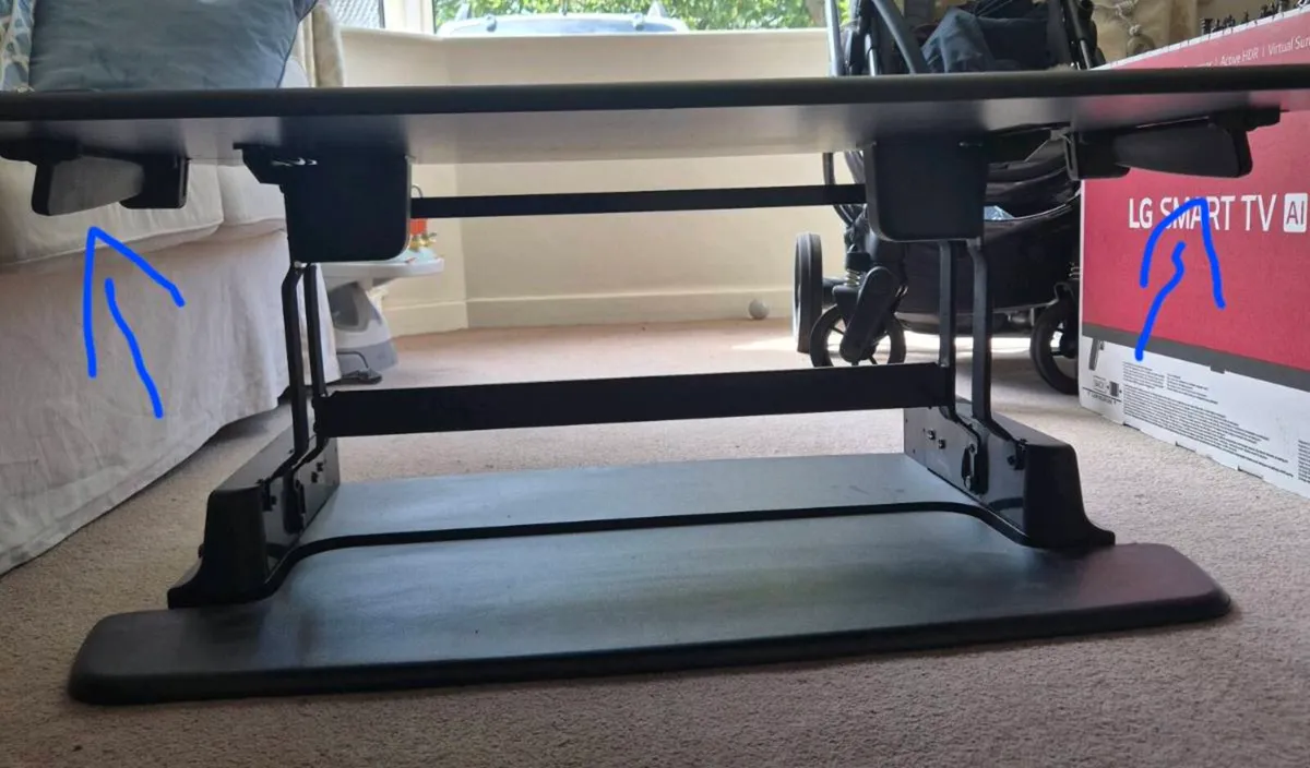 Computer / Standing Desk - Image 3