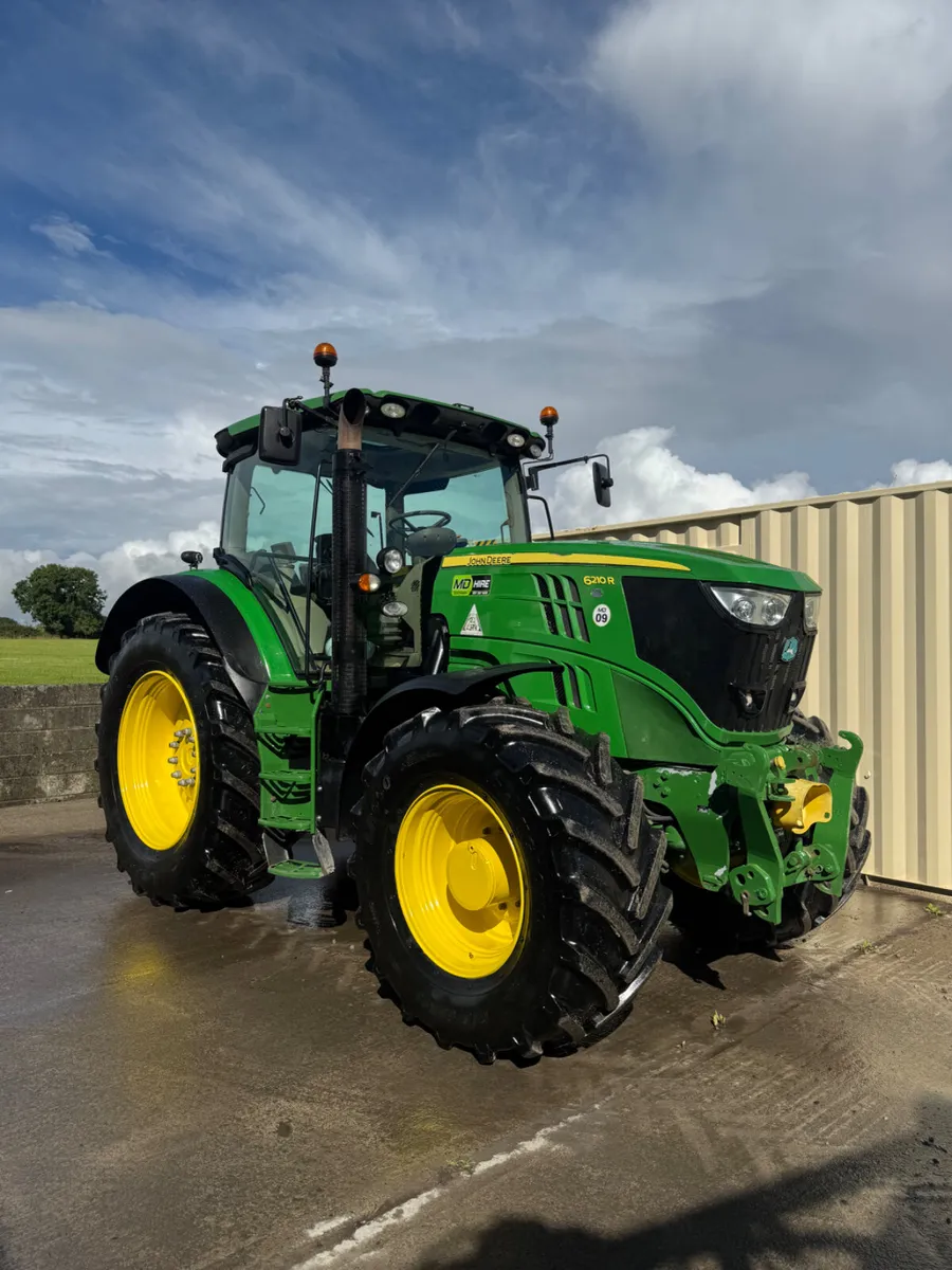 John Deere 6210R - Image 1