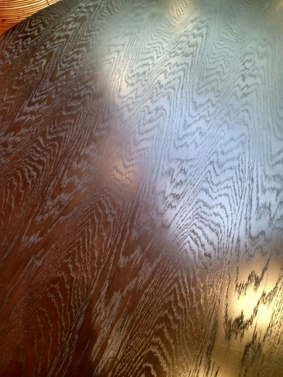 Dinner table  Brand NEW - Image 3