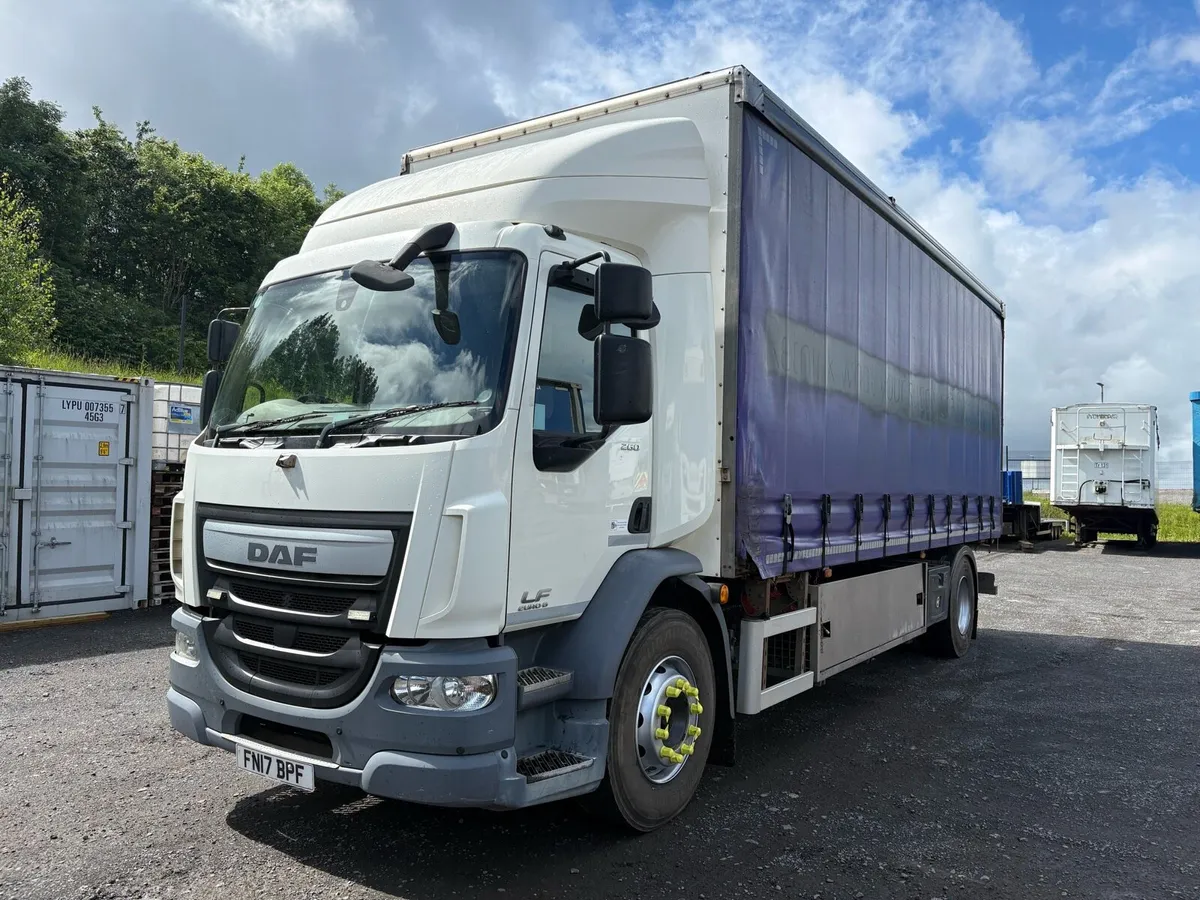 2018 Daf CF 320 6x2 Rigid Lorry c/w Moffett Kit - Image 3