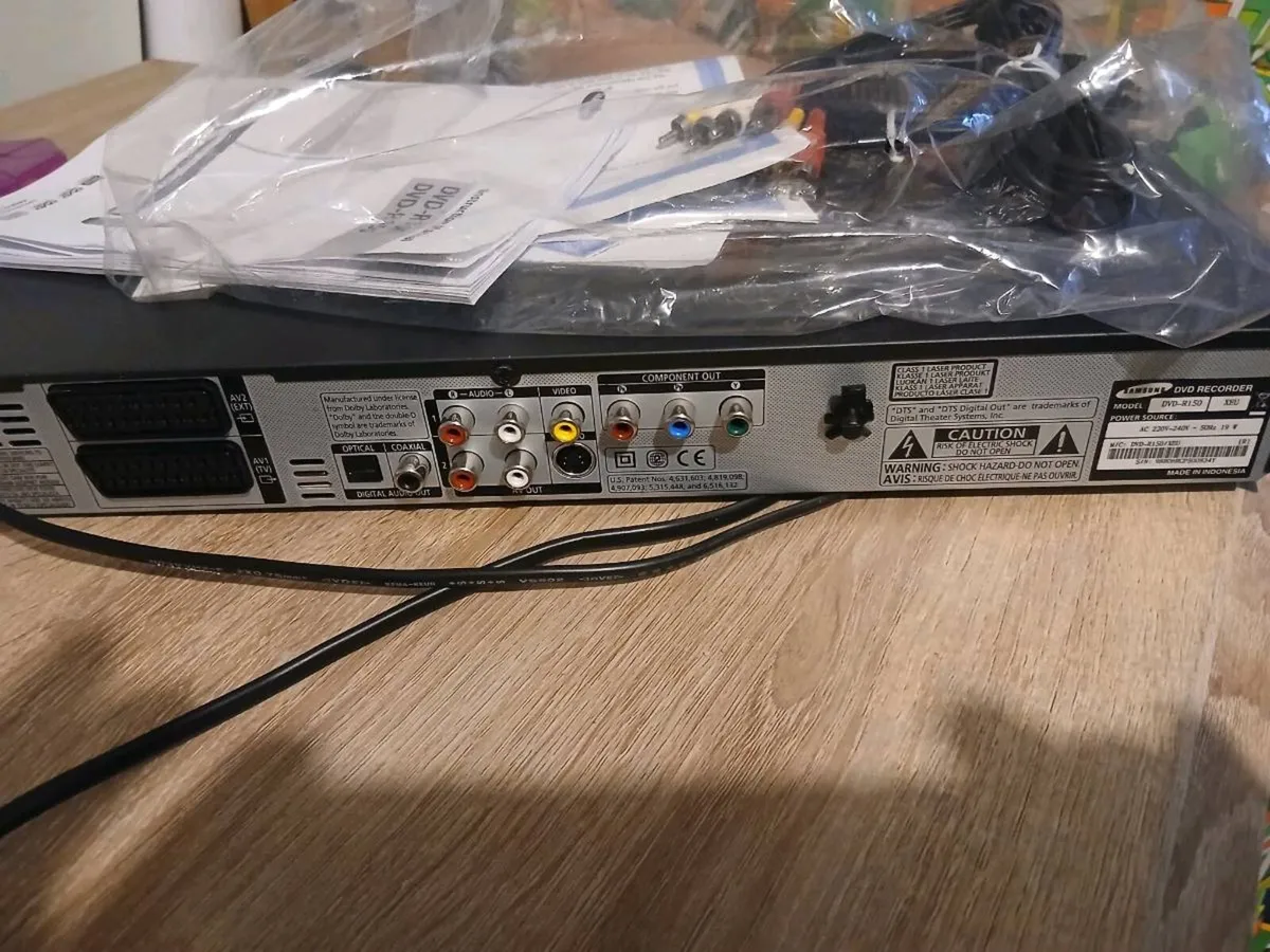 Samsung DVD Recorder - Image 2